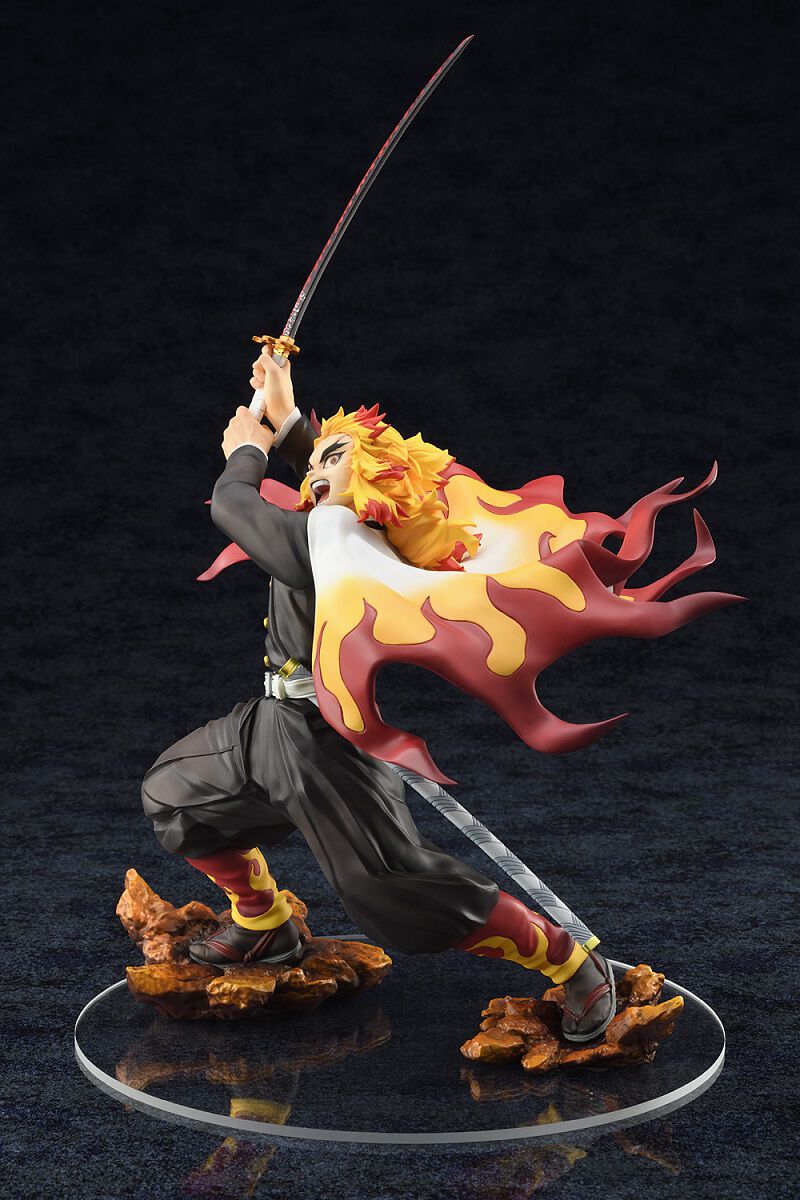 Demon Slayer: Kimetsu no Yaiba - Kyojuro Rengoku 1/8 Scale Figure (Battle Stance Ver.) image number 1