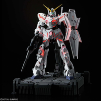 Mobile Suit Gundam UC (Unicorn) - Unicorn Gundam MGEX 1/100 Scale Model Kit (Ver. Ka) image number 2