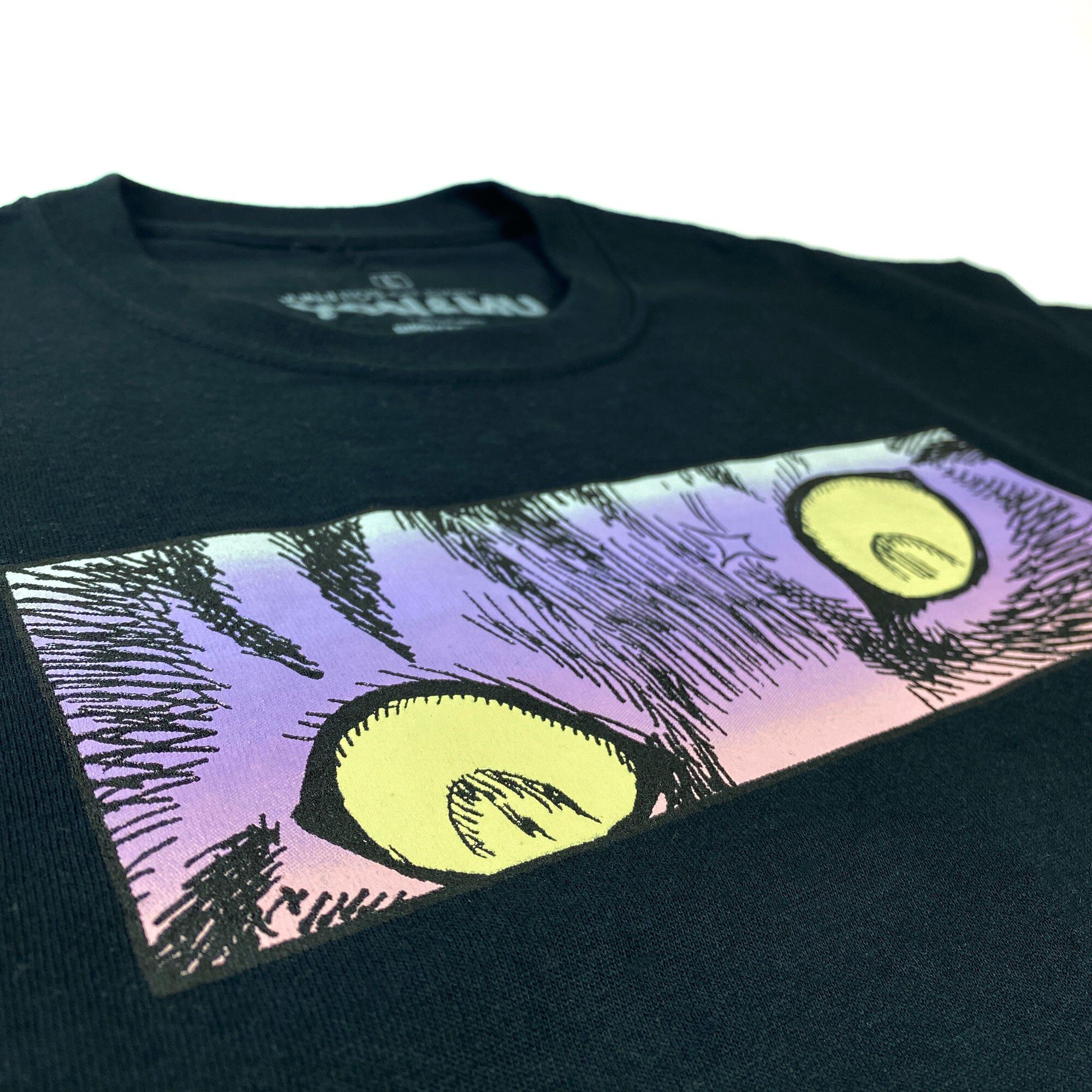 Junji Ito - Yon & Mu Eyes Bite T-shirt - Crunchyroll Exclusive image number 2