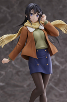 Rascal Does Not Dream of a Dreaming Girl - Mai Sakurajima Coreful Prize Figure (Winter Wear Ver.) image number 8