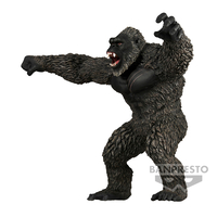 godzilla-x-kong-the-new-empire-kong-prize-figure-monsters-roar-attack-ver image number 3