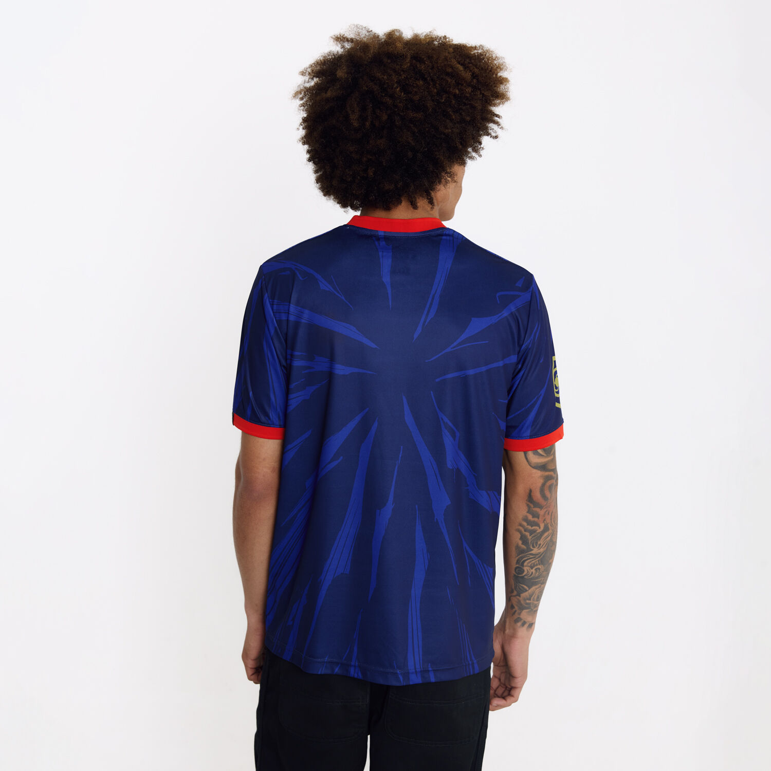 Football Shirt: Jujutsu Kaisen - Crunchyroll Exclusive image number 2