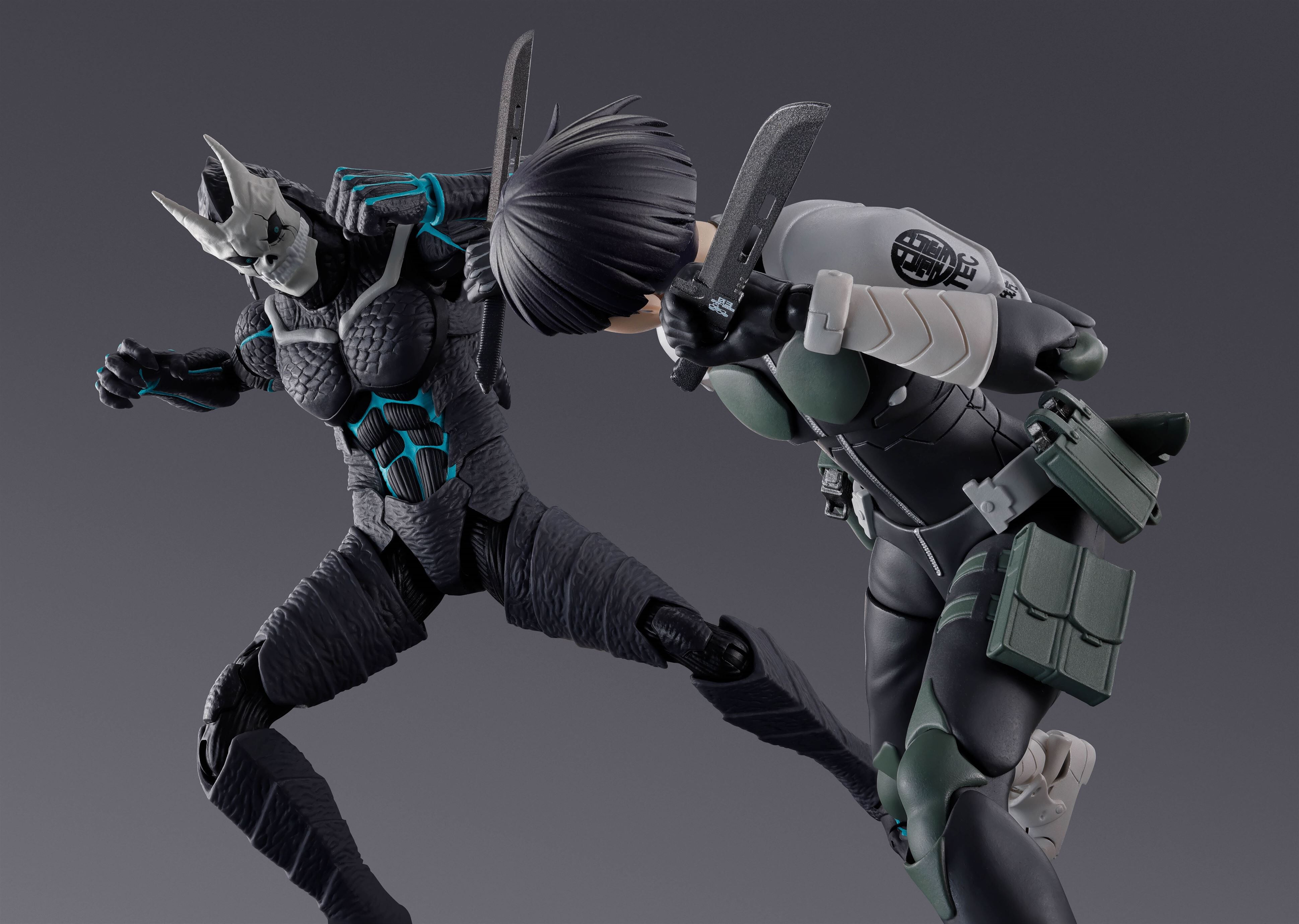 kaiju-no-8-soshiro-hoshina-shfiguarts-figure image number 3