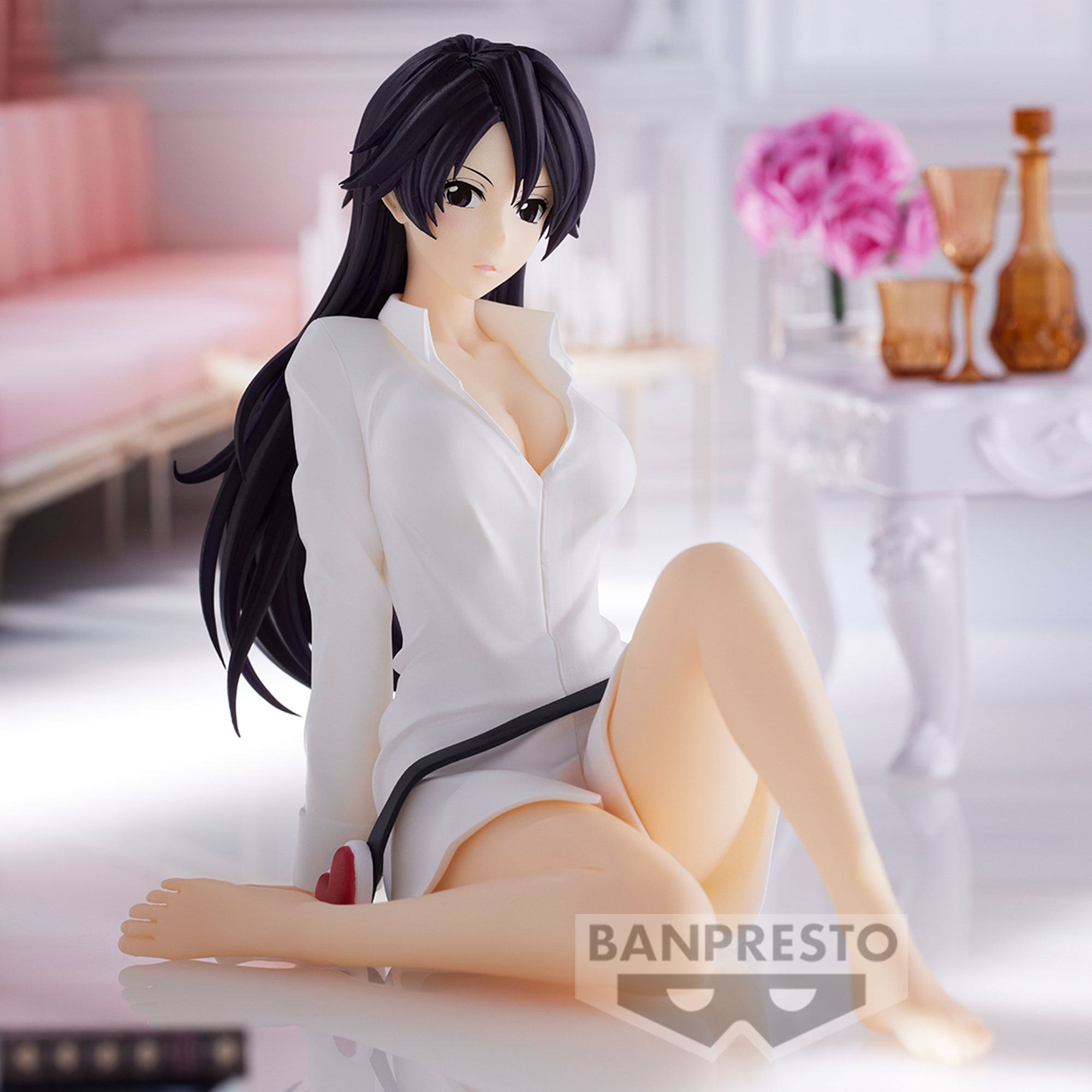 BLEACH - Bambietta Basterbine Relax Time Figure | Crunchyroll Store