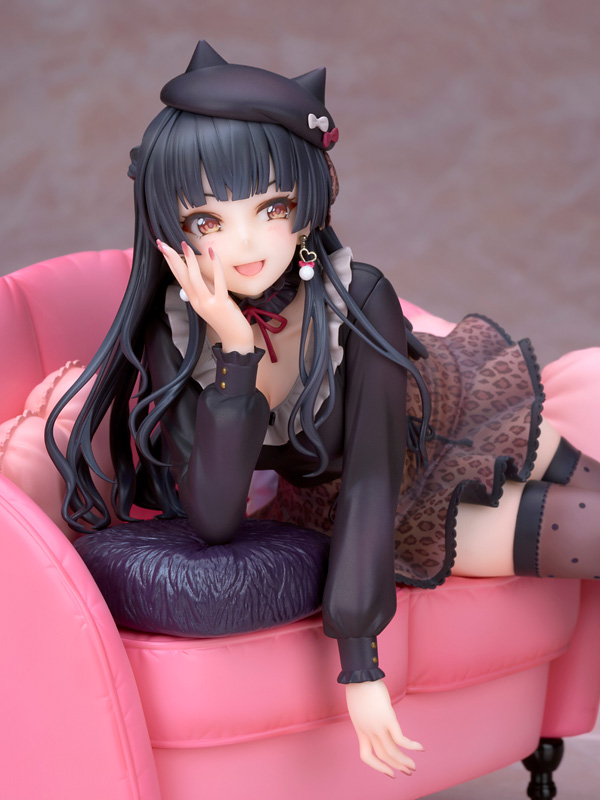 The IDOLM@STER Shiny Colors - Fuyuko Mayuzumi 1/8 Scale Figure