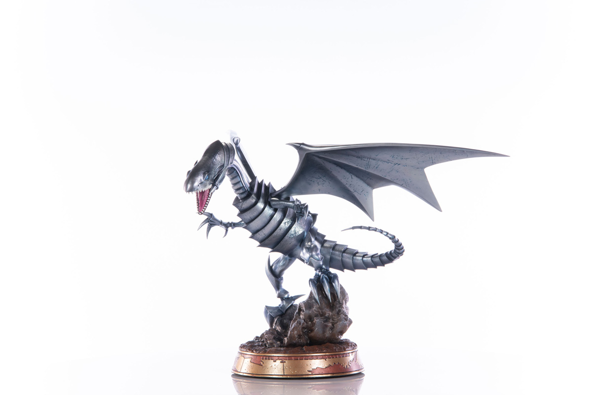 Blue-Eyes White Dragon Silver Variant Ver Yu-Gi-Oh! Statue