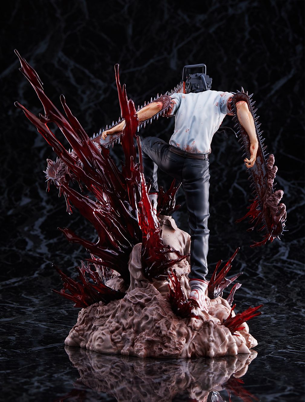 Chainsaw Man - Chainsaw Man 1/7 Scale Figure image count 4