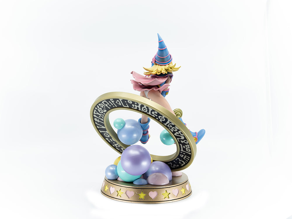 Yu-Gi-Oh! - Dark Magician Girl Statue (Standard Pastel Edition) image count 3