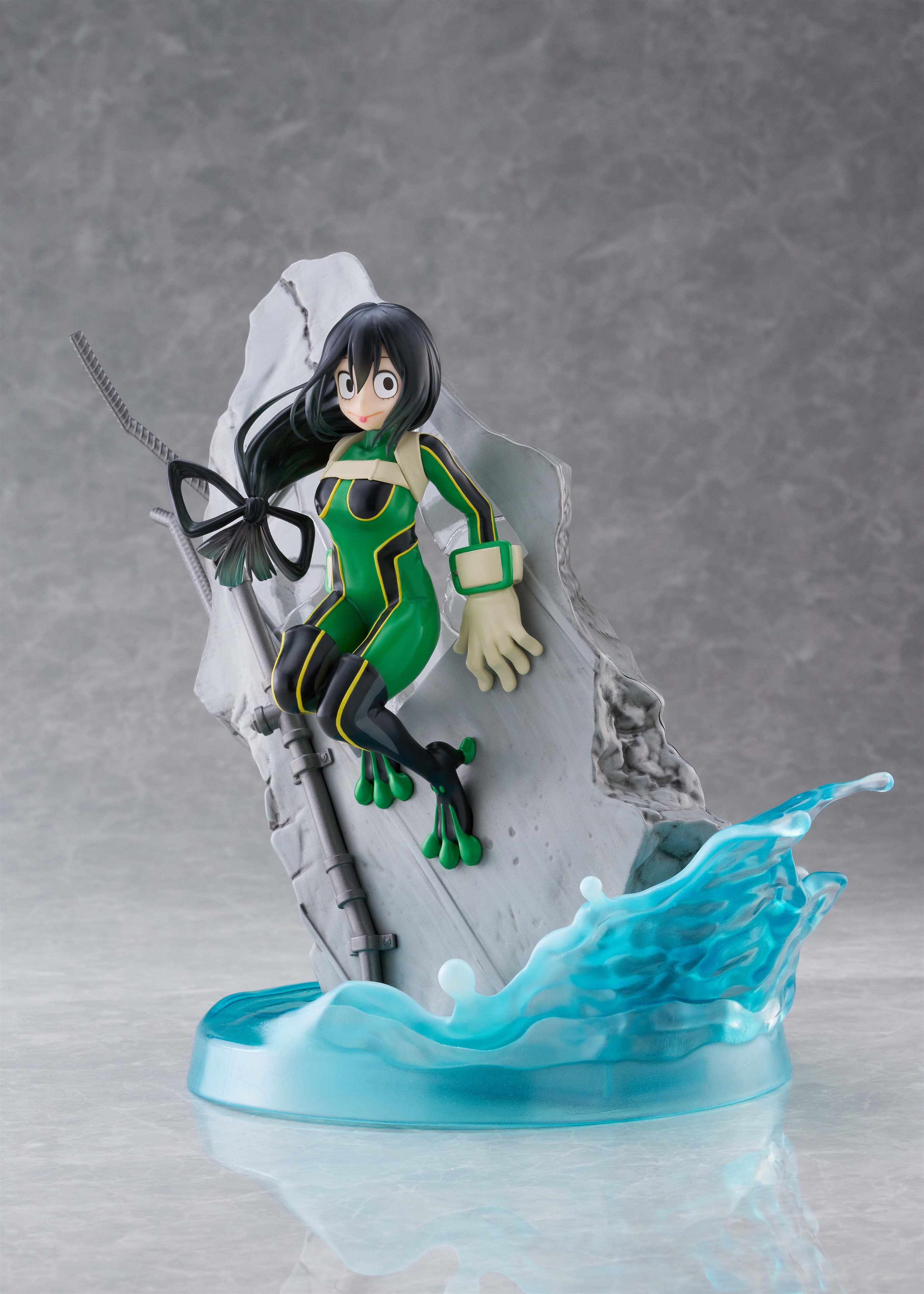 My Hero Academia - Tsuyu Asui Dressta Figure- Free U.s. Shipping 15 Day