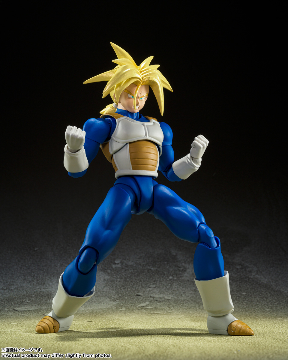 7.75 Black and Purple Dragon Ball GT Super Saiyan Trunks Figure 