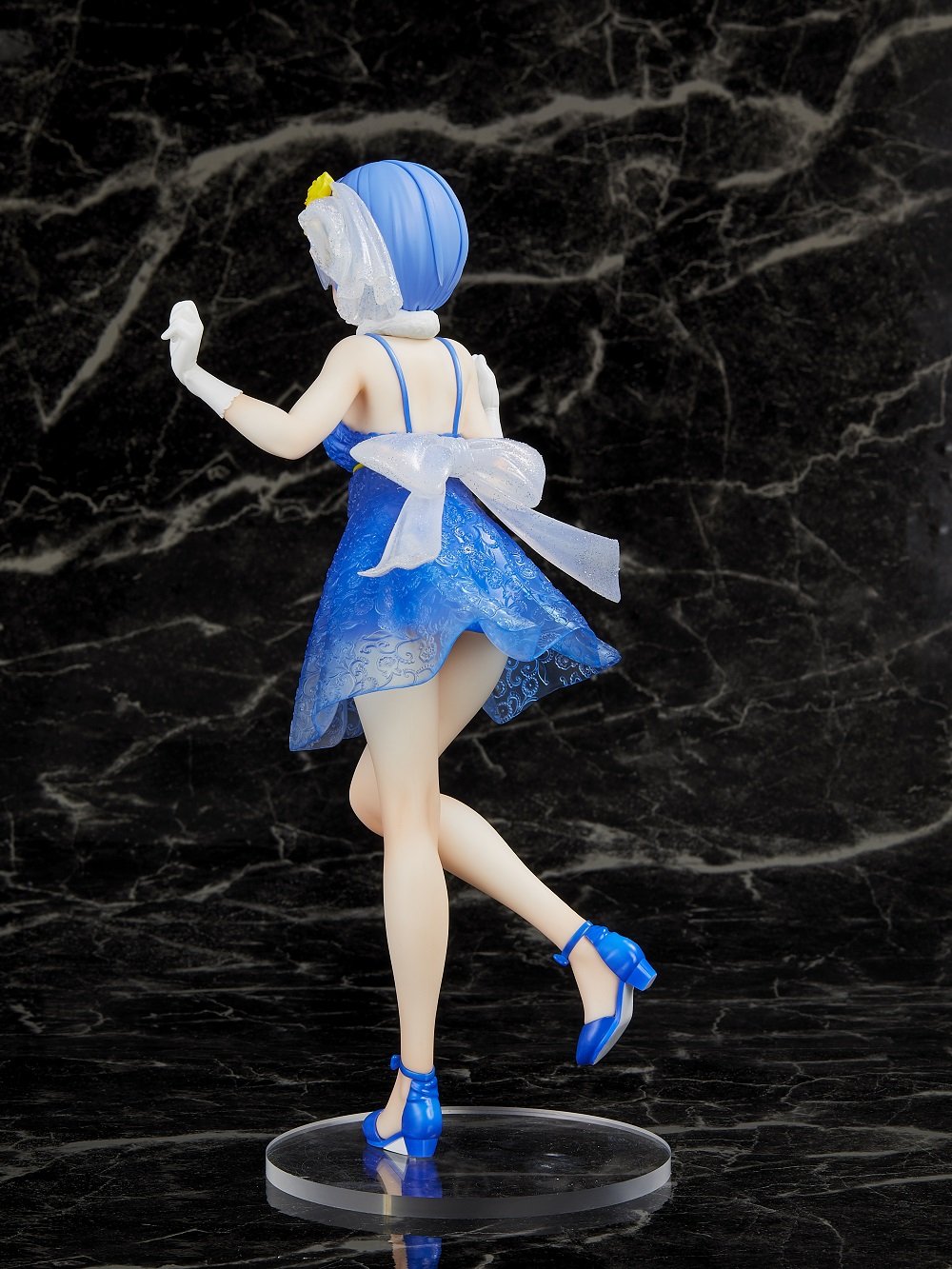 Re:Zero - Rem Prize Figure (Clear Dress Ver.) image count 2