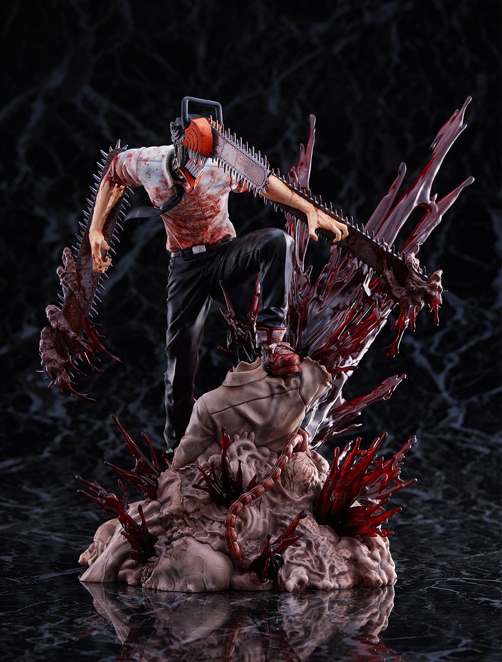 Chainsaw Man - Chainsaw Man 1/7 Scale Figure image count 2