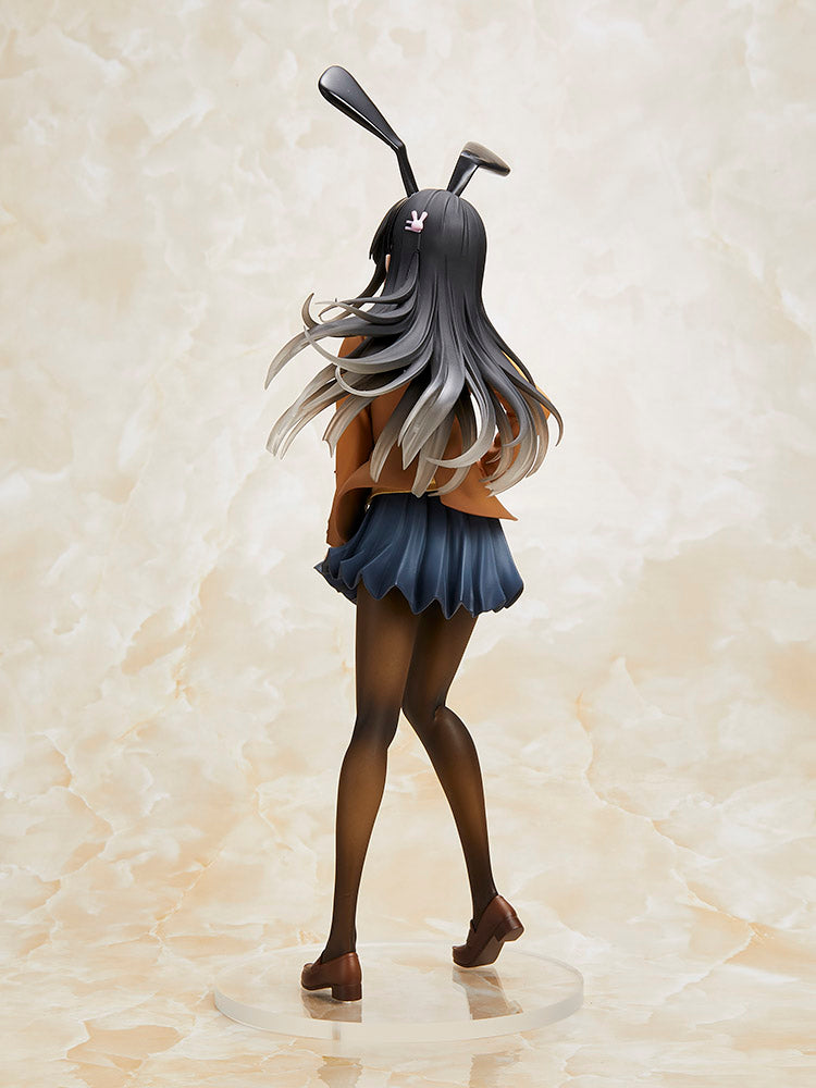 Rascal Does Not Dream of Bunny Girl Senpai - Mai Sakurajima Coreful Prize Figure (School Uniform/Bunny Ver.) image count 2