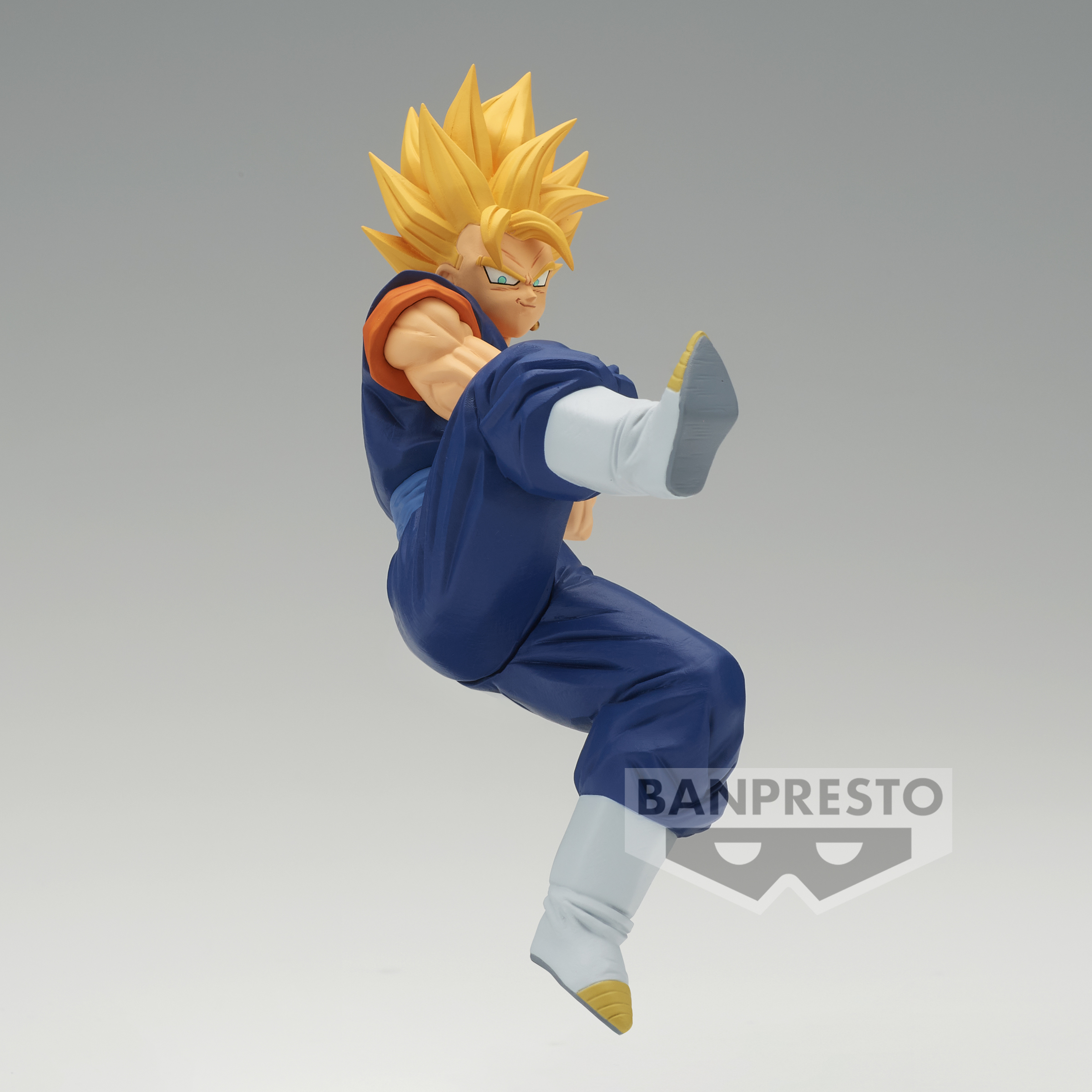 Dragon Ball Z - Super Saiyan Vegito vs. Majin Buu Match Makers Figure ( Vegito Ver.) | Crunchyroll Store