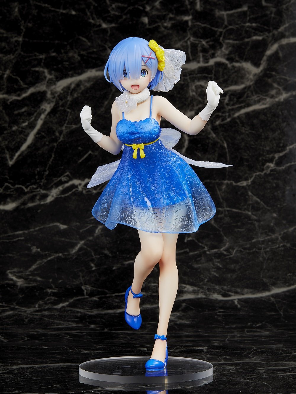 Re:Zero - Rem Prize Figure (Clear Dress Ver.) image count 0