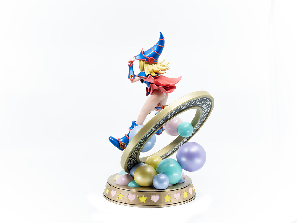 Yu-Gi-Oh! - Dark Magician Girl Statue (Standard Vibrant Edition ) image count 6