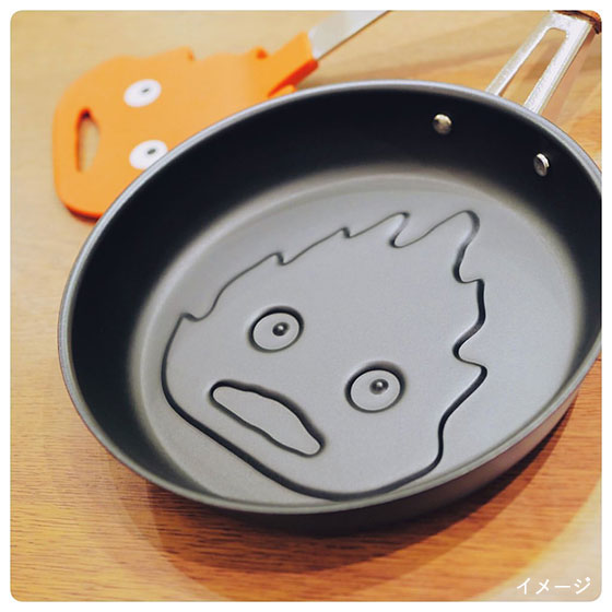 howls-moving-castle-calcifer-frying-pan image count 1