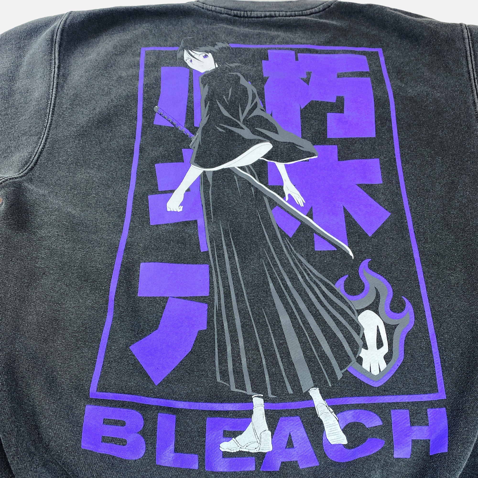 BLEACH - Rukia Look Back Crew Sweatshirt - Crunchyroll Exclusive! image count 3