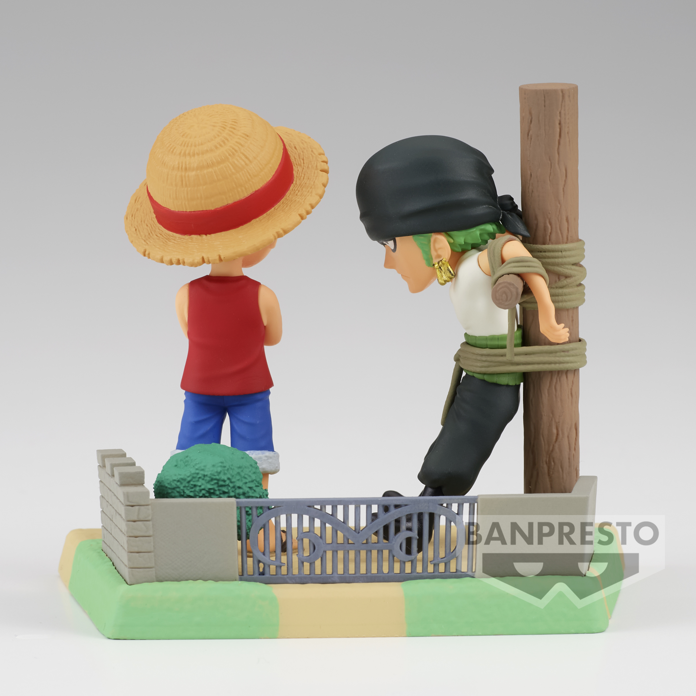 World Collectable Figure One Piece Log Stories Monkey D. Luffy & Roronoa  Zoro