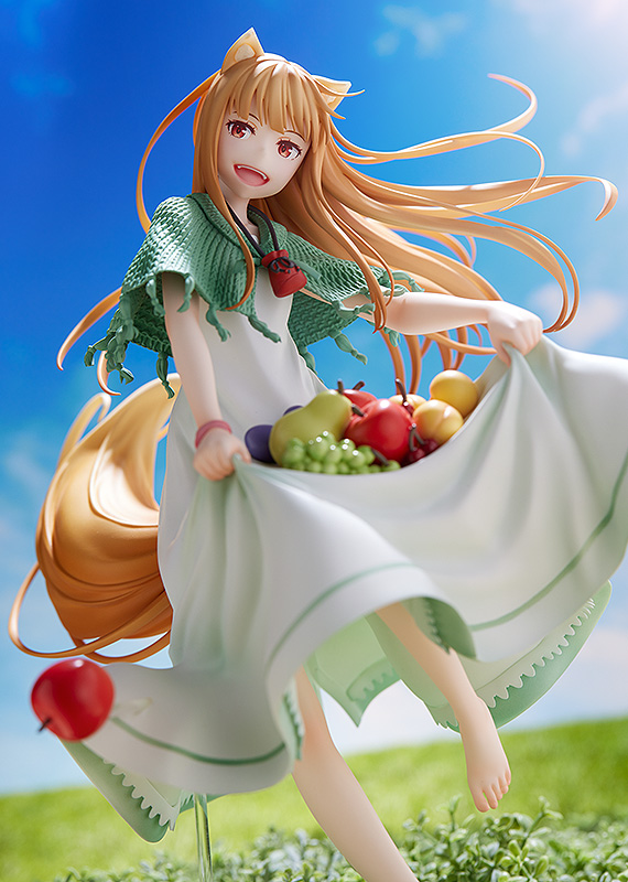 Holo Scent of Fruit Ver Spice and Wolf Figure image count 6