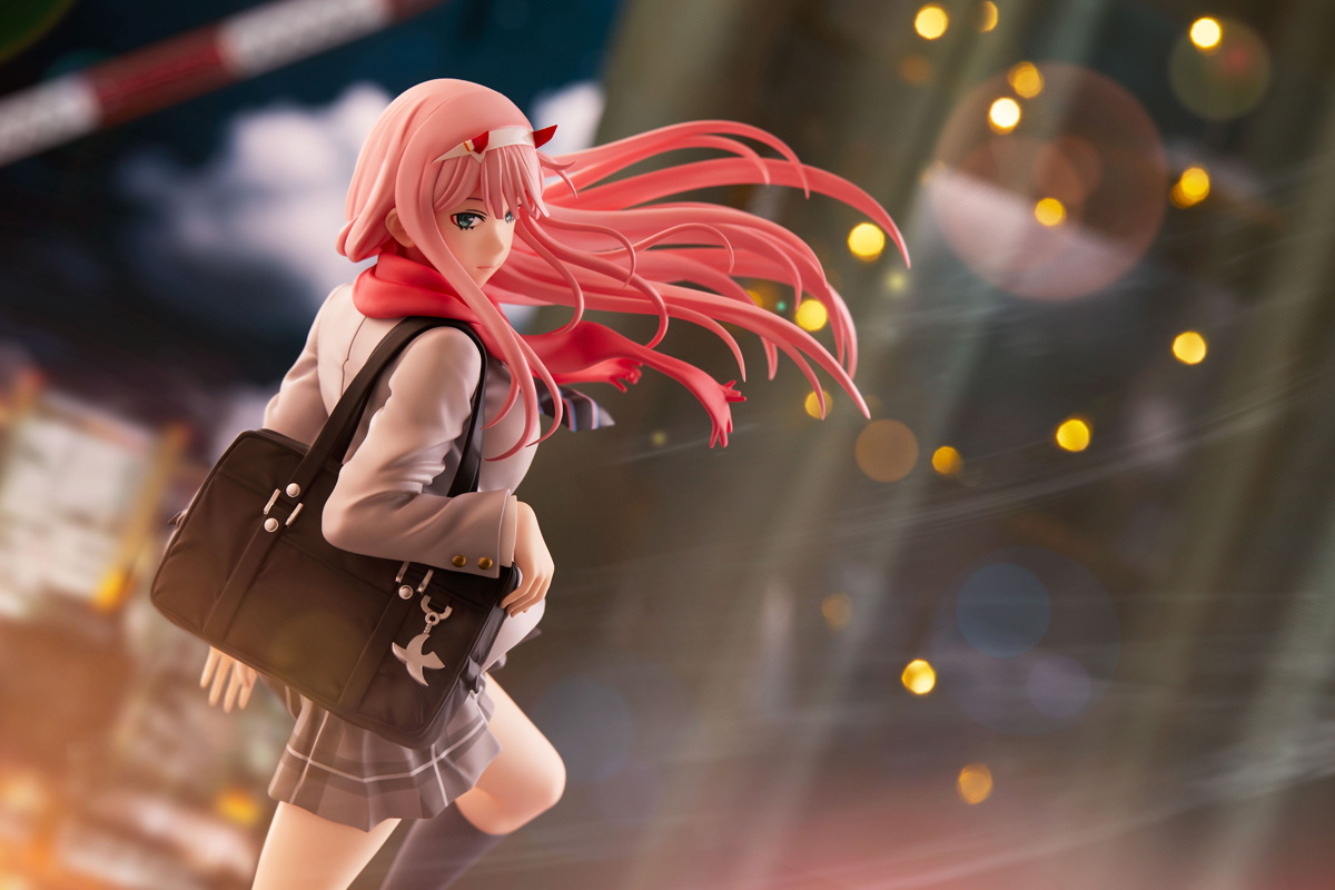 Zpzzy DARLING In The FRANXX:02/Zero Two/Uniform Ver PVC Anime