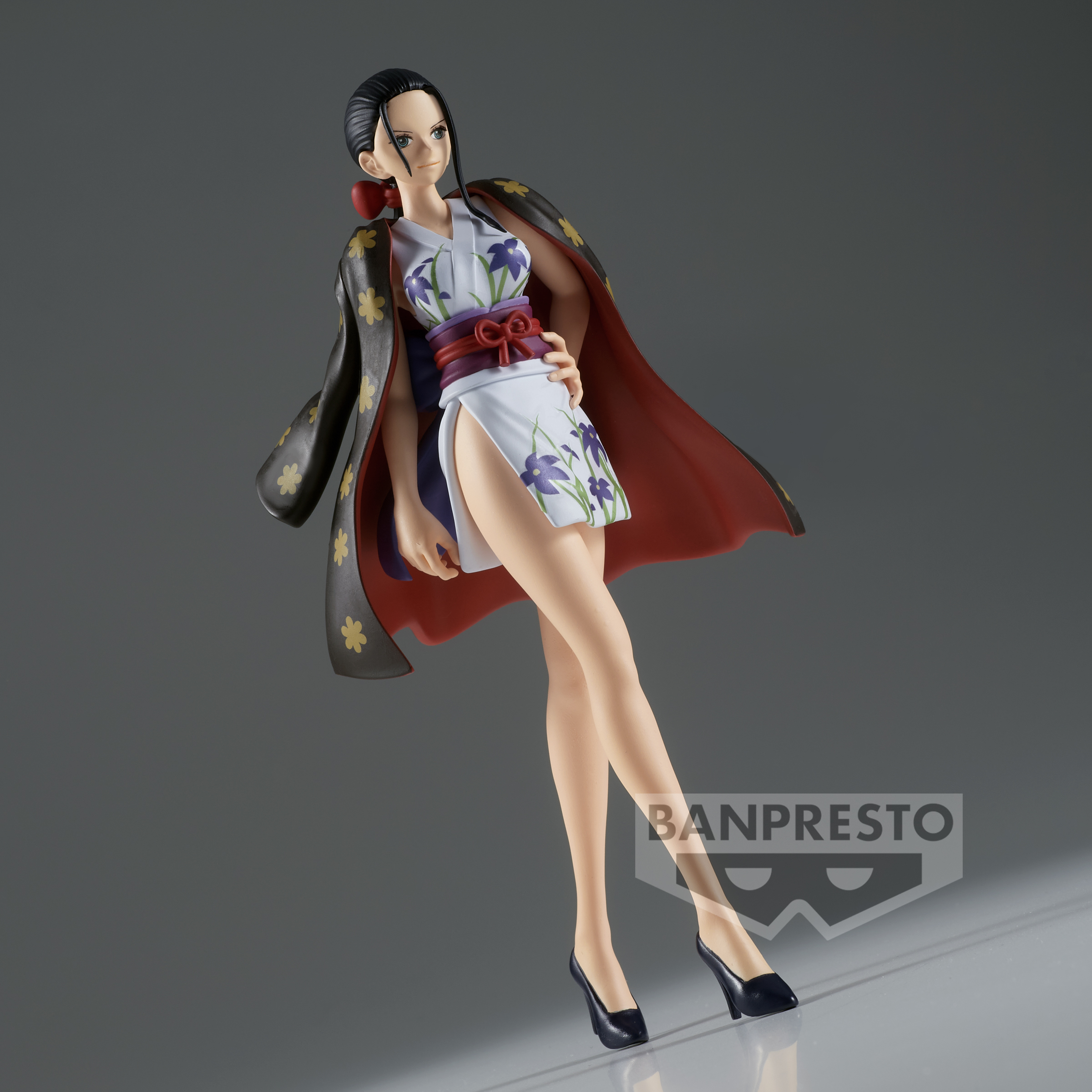 One Piece - Nico Robin The Shukko Figure | Crunchyroll Store