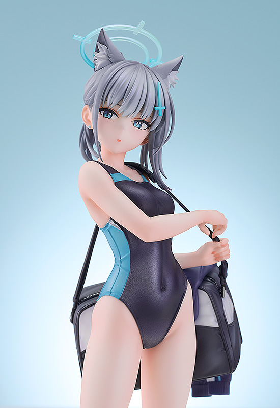 https://store.crunchyroll.com/on/demandware.static/-/Sites-crunchyroll-master-catalog/default/dwc6d9a7ae/rightstuf/4580416948166_figure-shiroko-sunaookami-swimsuit-ver-blue-archive-altc.jpg