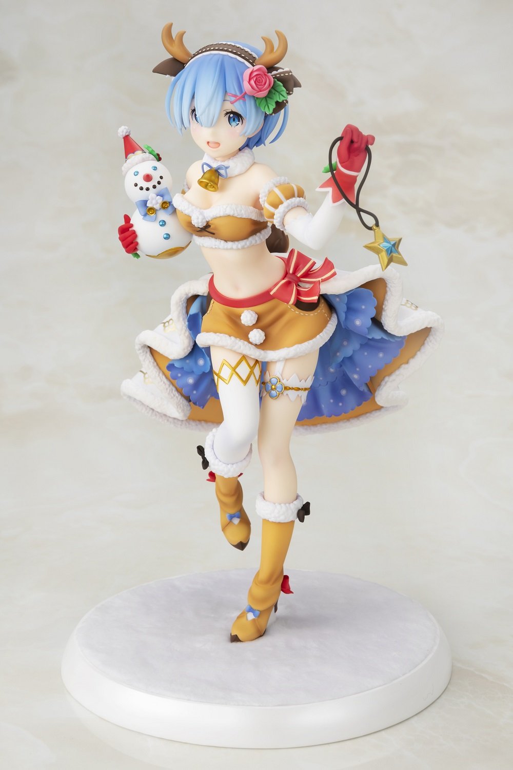 Re:Zero - Rem Christmas Maid 1/7 Scale Figure | Crunchyroll store