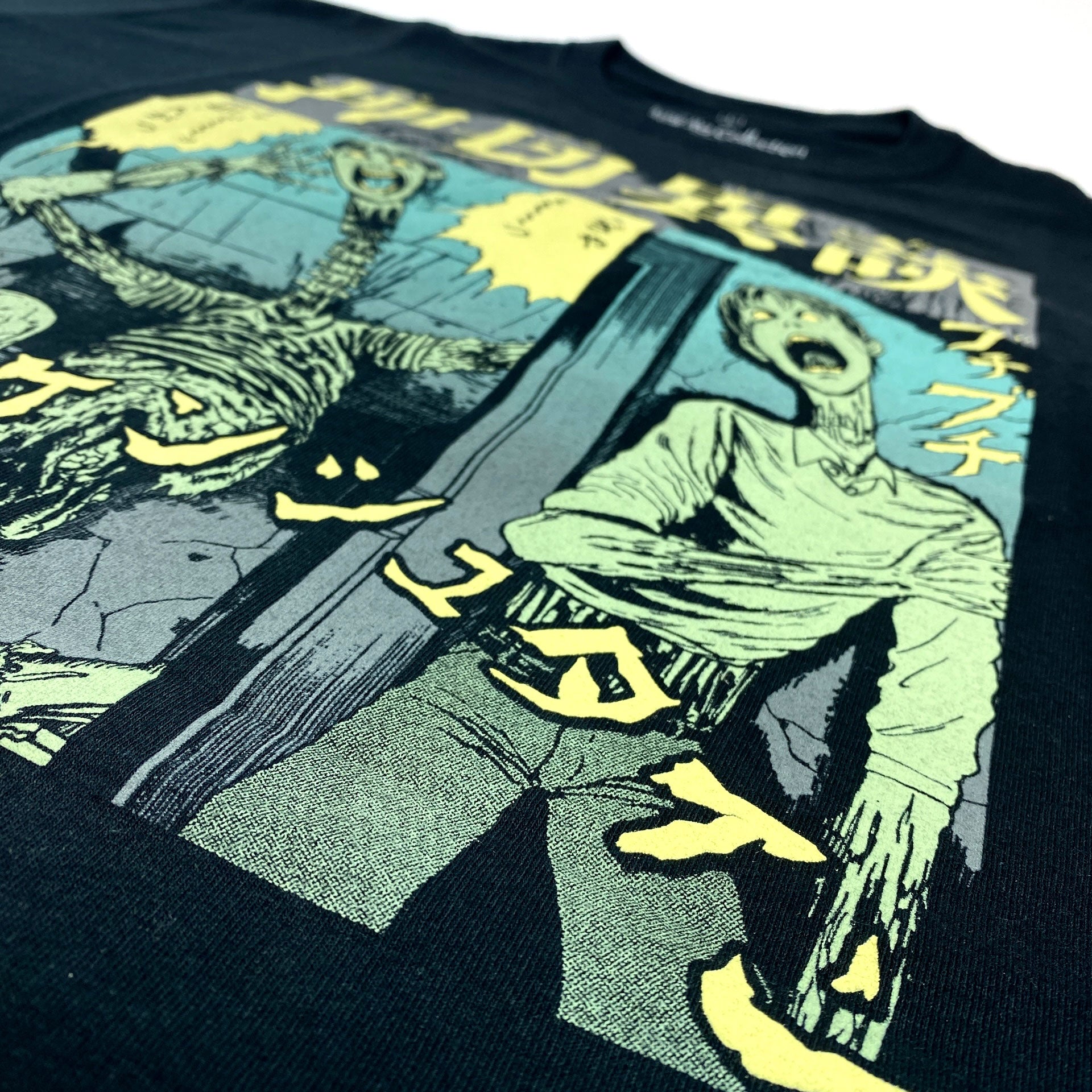 Junji Ito - Frankenstein Panel T-Shirt - Crunchyroll Exclusive! image count 1