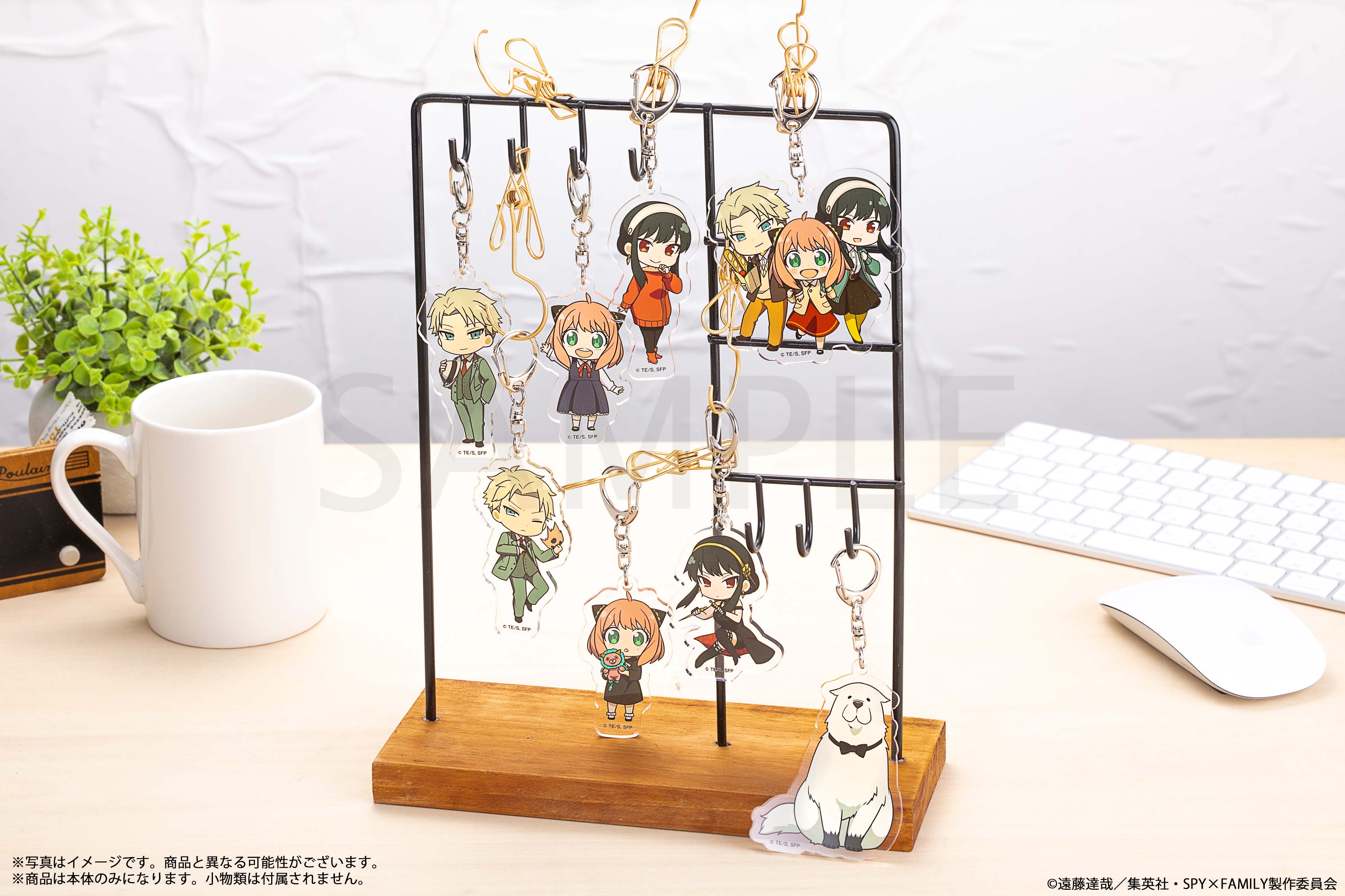Spy x Family - Character Full Body Blind Acrylic Keychain image count 0